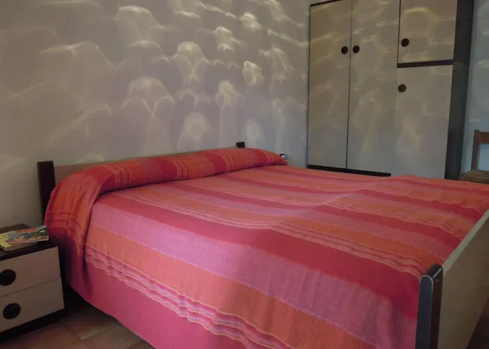 Apartman Sunny Garden Retreat Near The Sea *