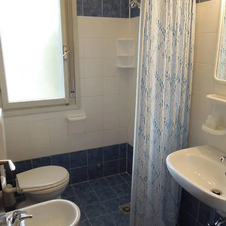 Family Townhouse With Fenced Fireplace Garden * Bibione